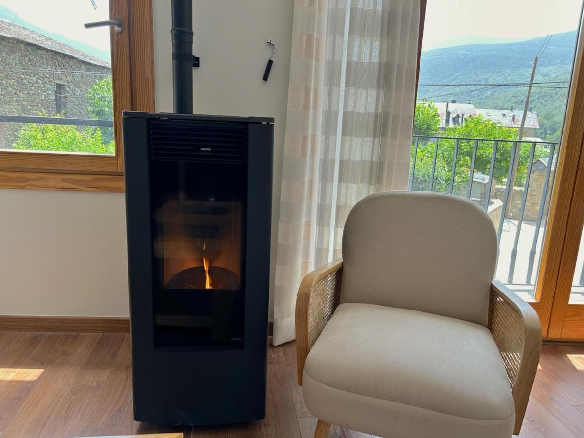 Apartament Al Centre D'Esterri Amb Vistes Uniques By Rural D'Aneu إيستيري دانو المظهر الخارجي الصورة